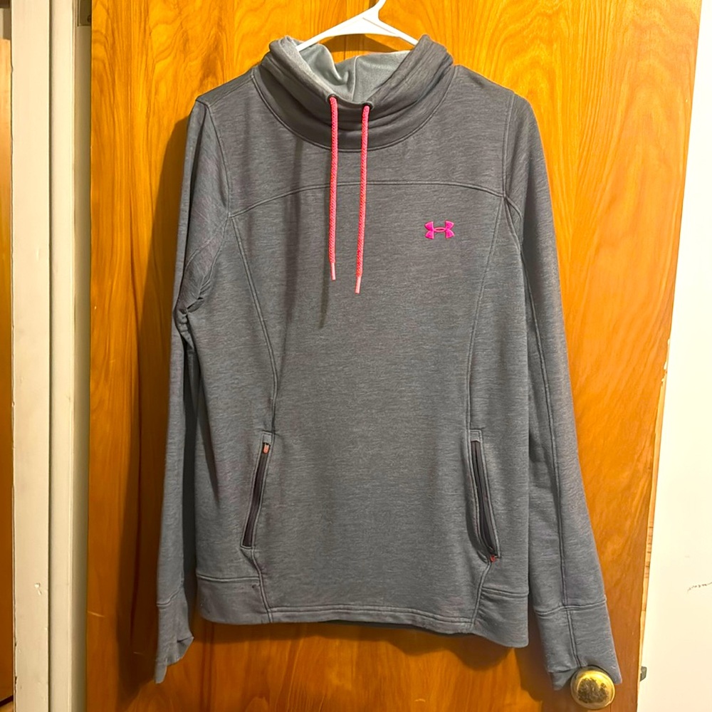 Women’s under armour sweatshirt